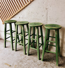 Load image into Gallery viewer, Shabby Green Stools or Plant Stands 4pcs