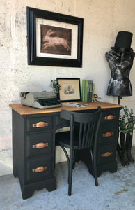 Rustic Refinished Solid Wood Desk w/Chair (2pc)