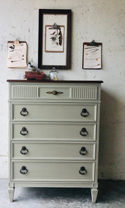 Vintage Dixie Heritage Bedroom Set (3pc)
