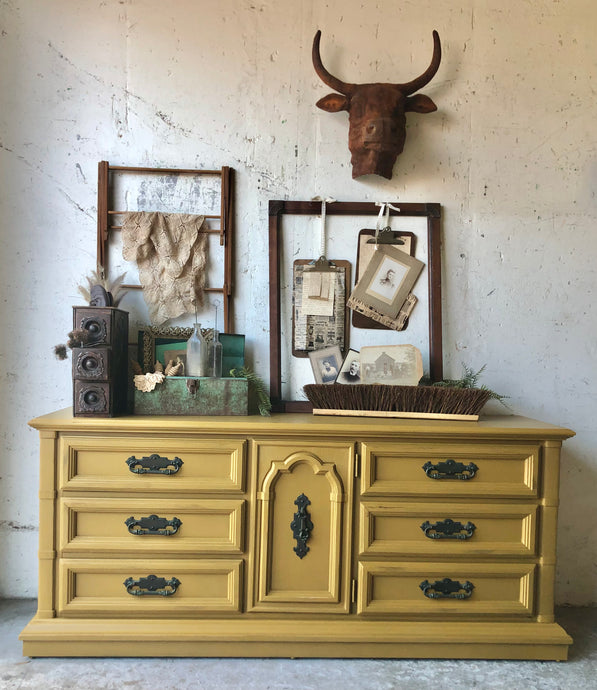 Beautiful Large Vintage Buffet, Dresser, or TV Stand