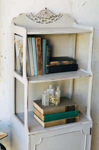 Pretty Antique Bookshelf Cabinet