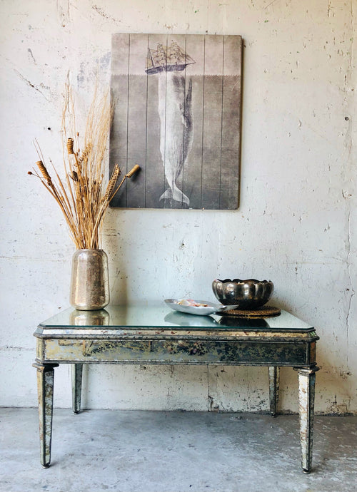 Pretty Mirrored Coffee Table