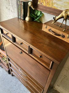 Beautiful Vintage MCM Bassett Chest of Drawers w/Secretary Desk