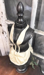 Maid tabletop dress form