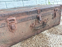 Load image into Gallery viewer, Amazing old rusty trunk