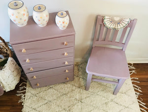 Adorable Kid’s Chest of Drawers with Matching Chair