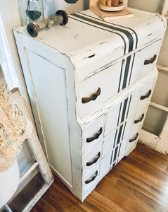 Vintage Waterfall Grain Striped Chest of Drawers