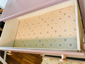 Adorable Kid’s Chest of Drawers with Matching Chair