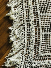 Load image into Gallery viewer, Pretty Crochet Shabby Shawl