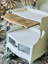 Load image into Gallery viewer, Stunning Vintage French Provincial Nightstand or End Tables set