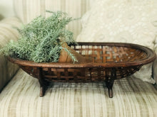 Load image into Gallery viewer, Tabletop Farmhouse Basket