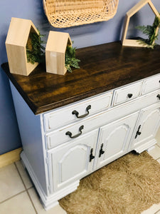 Perfect Farmhouse Sideboard or Buffet