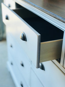 Beautiful Modern Farmhouse Dresser