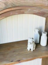 Load image into Gallery viewer, Super Cute Farmhouse Bookshelf
