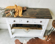 Load image into Gallery viewer, Beautiful Farmhouse Entryway Table or Coffee Bar