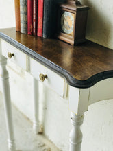 Load image into Gallery viewer, Pretty &amp; Petite Farmhouse Entryway Table
