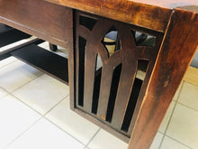 Load image into Gallery viewer, Amazing Vintage Tiger Oak Desk &amp; Chair