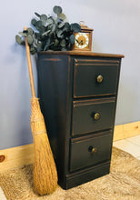 Load image into Gallery viewer, Classy Black Farmhouse Single End Table/Nightstand