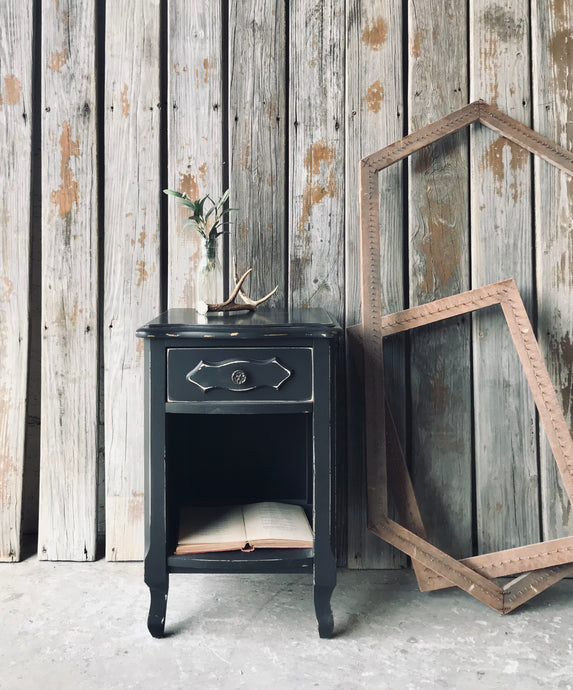 Vintage French Provincial Single Nightstand