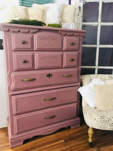 Lovely Vintage Pink Chest of Drawers