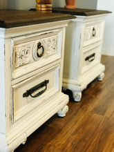 Load image into Gallery viewer, Gorgeous Vintage Nightstand Set (2)