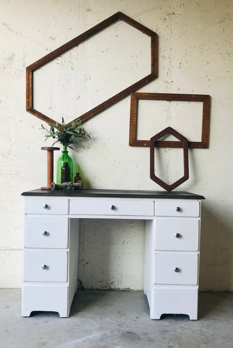 Pretty Vintage Farmhouse Desk