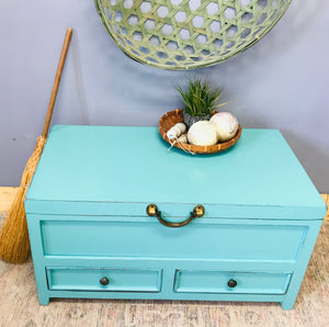 Pretty Coastal Blanket Chest