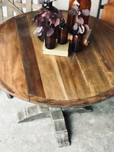 Load image into Gallery viewer, Beautiful Modern Farmhouse Drop Leaf Table