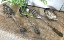 Load image into Gallery viewer, Vintage Tarnished Serving Set