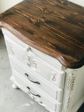 Load image into Gallery viewer, Beautiful Chunky Farmhouse Nightstand Set (2)