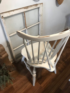 Beautiful Large Farmhouse Table & Chairs