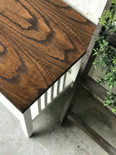 Load image into Gallery viewer, Rustic Farmhouse End Table Set