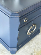 Load image into Gallery viewer, Pretty Modern Single Nightstand or End Table