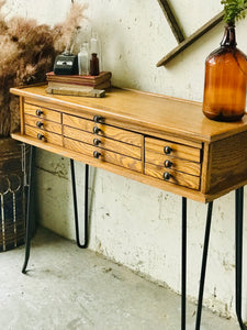 Awesome Wood Apothecary Table