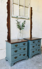Load image into Gallery viewer, Vintage Pennsylvania House Nightstand Set