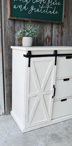 Perfect Farmhouse Barn Door Cabinet