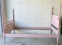 Load image into Gallery viewer, Pretty Pink Twin Bedroom Set