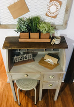 Load image into Gallery viewer, Adorable Vintage Desk Mail Center (3 pieces)