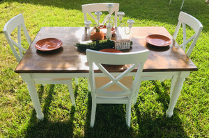 Perfect Farmhouse Table & Chairs