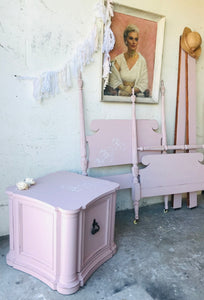 Pretty Pink Twin Bedroom Set