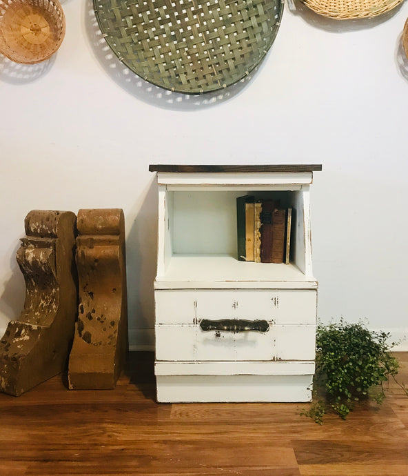 Cute MCM Farmhouse Nightstand or Accent Table