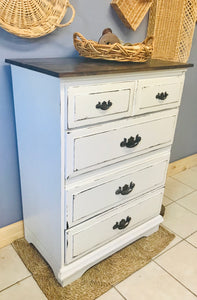 Pretty Farmhouse Chest of Drawers