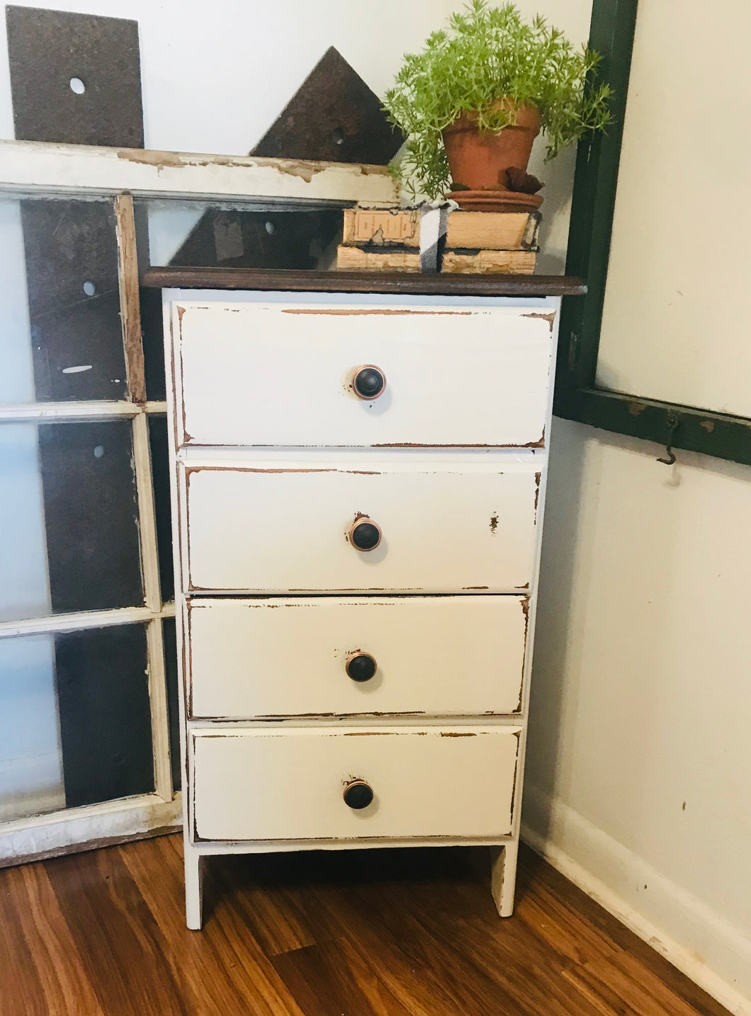 Adorable Mini Farmhouse Dresser/Nighstand