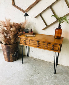 Awesome Wood Apothecary Table