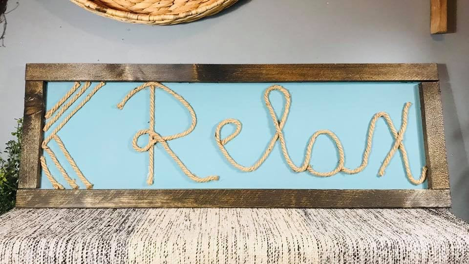 Relax rope sign