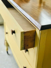 Load image into Gallery viewer, Adorable Vintage Chest of Drawers with Mirror