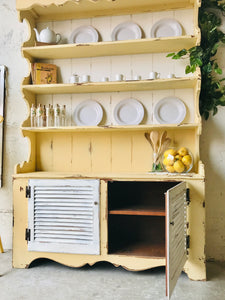 Darling Country Farmhouse Open Hutch