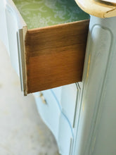 Load image into Gallery viewer, Pretty Vintage French Provincial Dresser