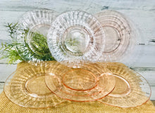 Load image into Gallery viewer, Pretty pink glass plate set (6pc)
