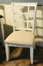 Load image into Gallery viewer, Deposit paid (balance $250) Gorgeous Farmhouse Table w/Leaf &amp; Chairs